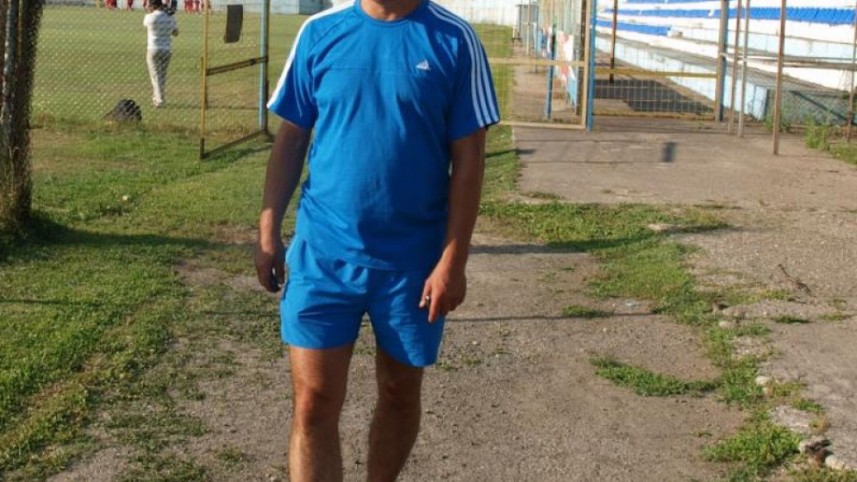 Кметът на Симитли готов да играе футбол като Б. Борисов | StandartNews.com
