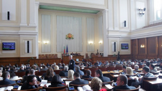 Парламентът промени Закона за чужденците