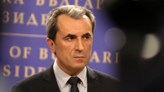 Орешарски: Няма терористична заплаха за България