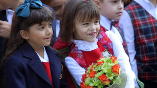 Преди първия учебен ден: Цветята скачат с 2 лв.