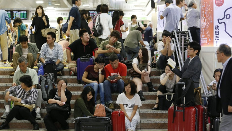 30 хил. евакуирани заради опасност от тайфун в Япония | StandartNews.com