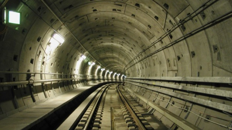 Намериха две самоделни бомби в метрото в Кайро | StandartNews.com