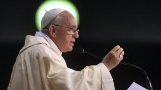 Папата с критики към църквата заради хомосексуалните и абортите