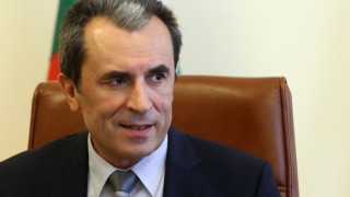 Орешарски: Избягваме изненади и рискове относно бежанците