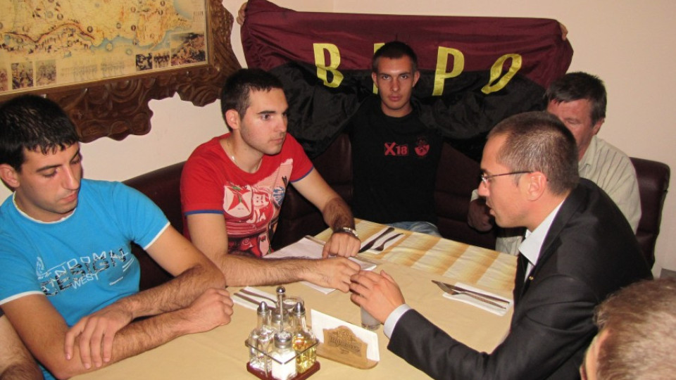 Моделиер оглави "младото" ВМРО | StandartNews.com