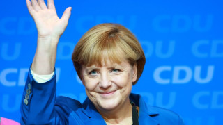 Партията на Меркел печели изборите за Бундестага