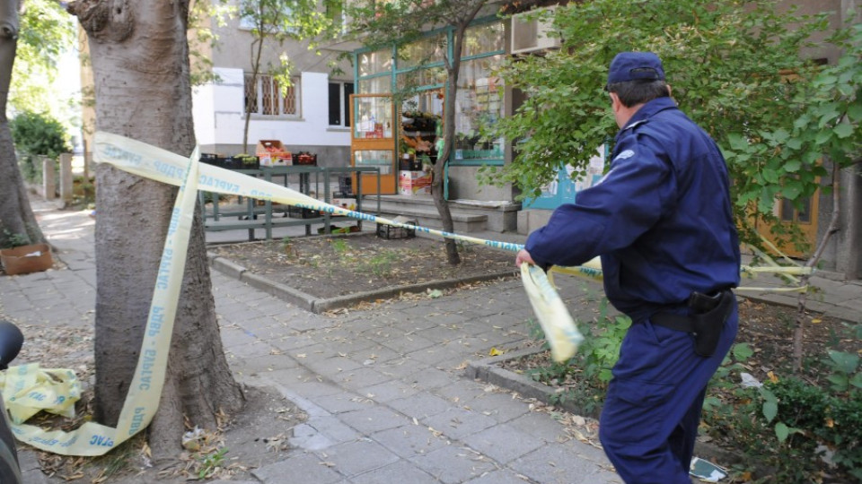 Убиецът на банкерката се предаде в Сливен | StandartNews.com
