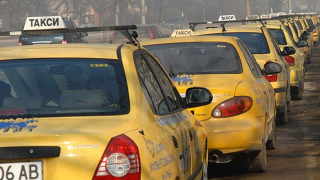 Такситата с разрешения от кмета за три години