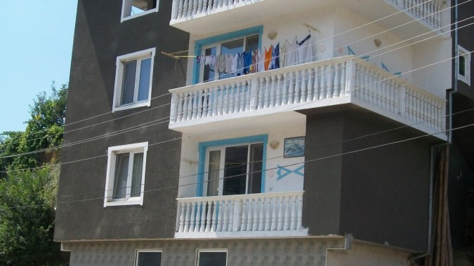 Гурбетчии вдигнаха над 70 нови къщи в Долно Осеново | StandartNews.com
