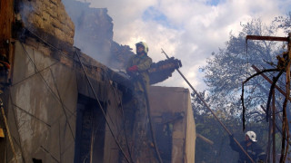 Гори пожар край тютюневи складове в Пловдив