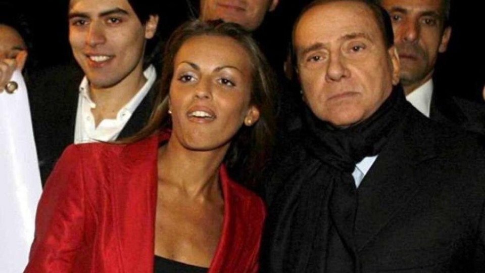 Берлускони става на 77 и е пред трети брак с 28-годишна | StandartNews.com