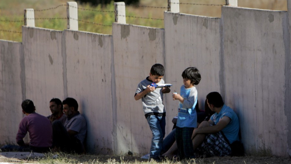 Капацитетът за бежанци се изчерпа | StandartNews.com