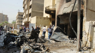 9 коли-бомби избухнаха в Багдад