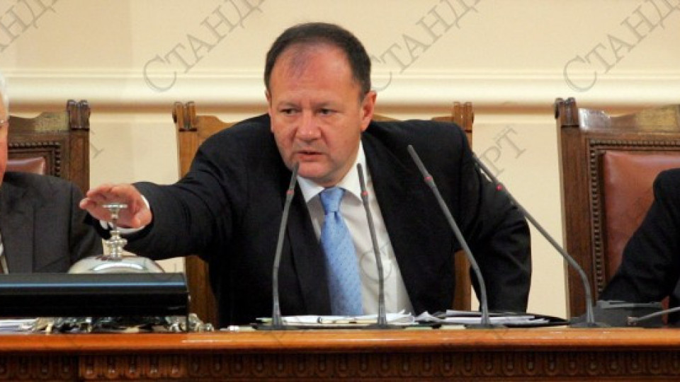 Миков с писмо до партиите за вота на недоверие | StandartNews.com