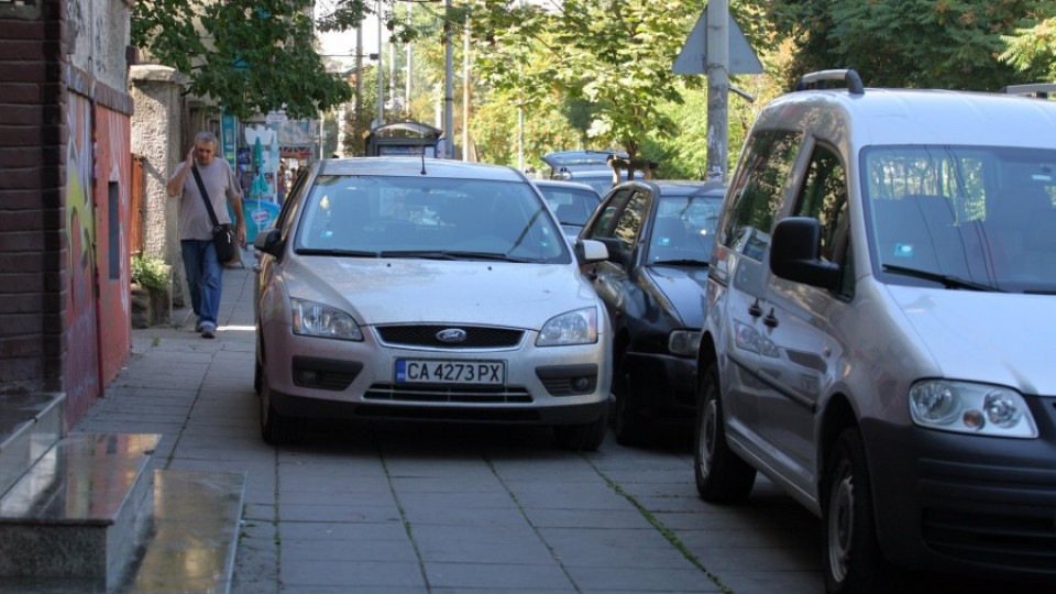 МФ предвижда скок на данъците за автомобили  | StandartNews.com