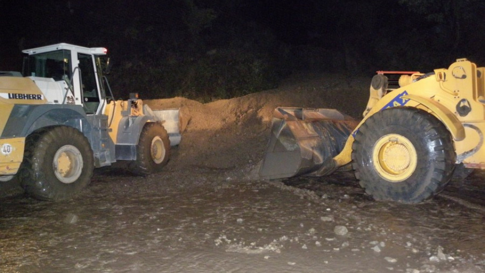 Свлачище от кал се срути в Кресненското дефиле | StandartNews.com
