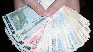 Откриха недекларирани 407 хил. евро на аерогара София