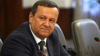 Адемов: 500 млн. са невнесените осигуровки 