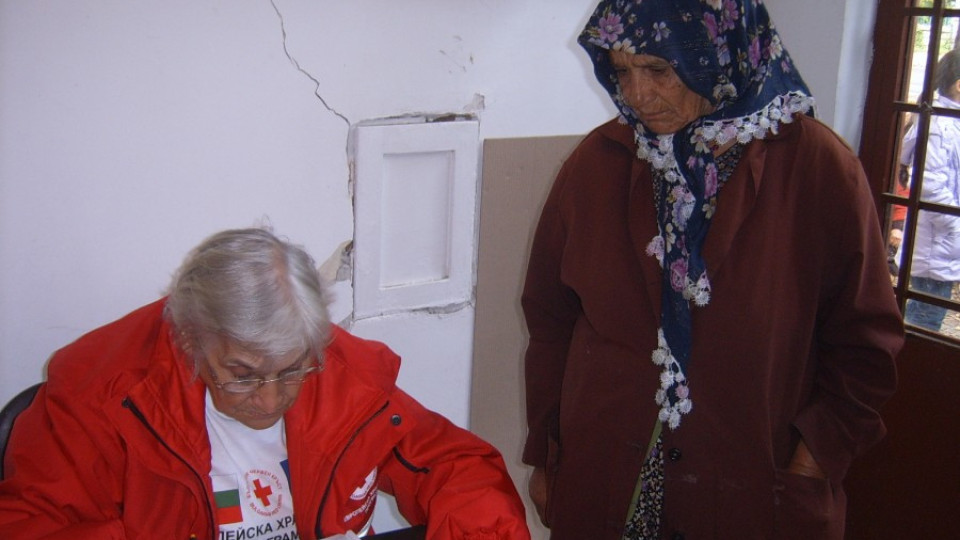 Над 11 000 души в Кърджалийско получават храни от ЕС | StandartNews.com