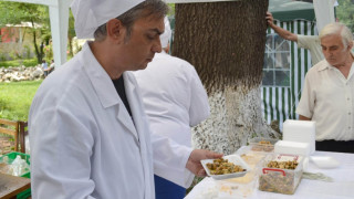 Кметове представят морски дарове на общ кулинарен щанд