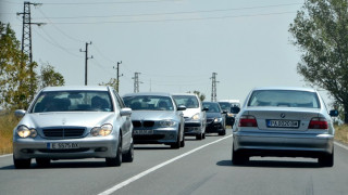 Общините искат: Данък за колата според цената й