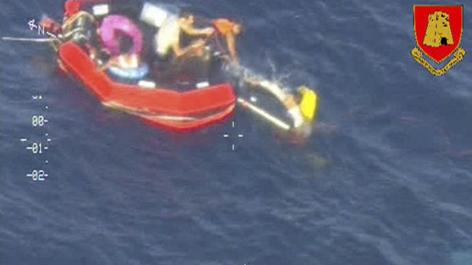 Кораб с 250 имигранти потъна край Малта | StandartNews.com