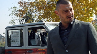 Бареков поиска оставката на Кристалина заради бежанците