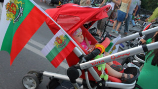 Протестът блокира Орешарски в Омуртаг и Търговище 