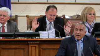 Гласуват вота на недоверие в четвъртък 