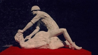 Историческа скулптура възмути Гданск