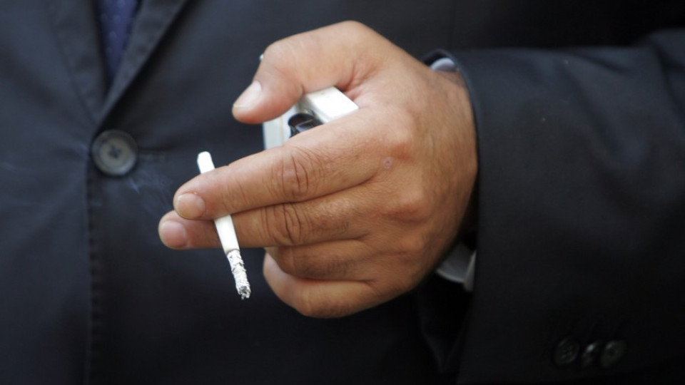 Задържат цените на цигарите | StandartNews.com