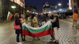 130 дни скандирания за оставка на кабинета