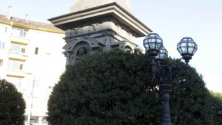 Намериха откраднати елементи от паметника на Васил Левски