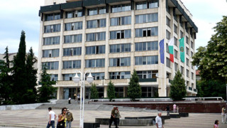 Скачат налозите в Града на липите