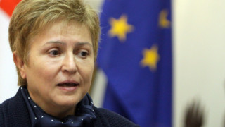 Георгиева: ЕК е съпричастна с България за бежанците