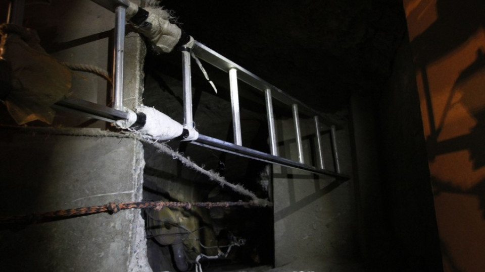 Тонове наркотици са открити в тунел между САЩ и Мексико | StandartNews.com