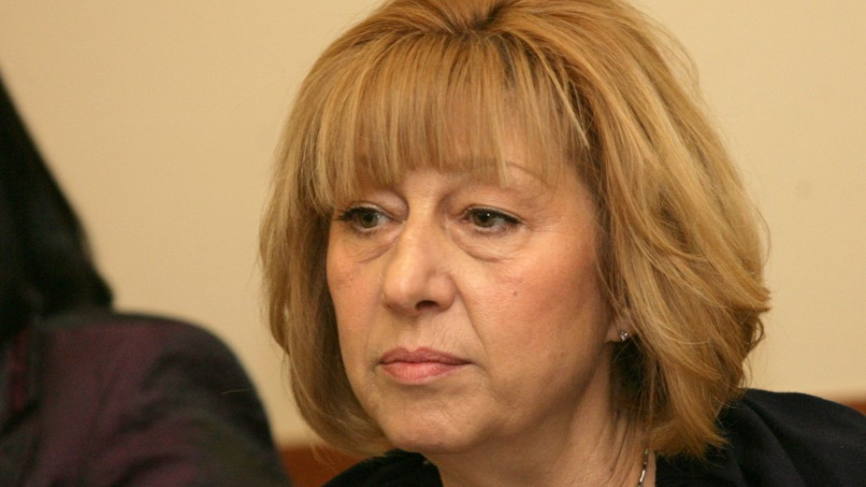 Клисарова иска мандатност за директорите на училища | StandartNews.com