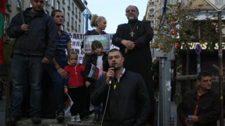 Бареков с протест срещу партиите и Плевнелиев