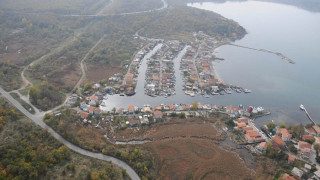 Пожар изпепели кръчма на морето