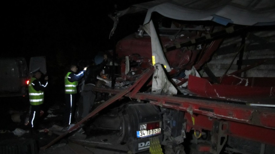 Тежка катастрофа на пътя Русе-Бяла | StandartNews.com