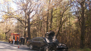 Мъж загина, шофьор бере душа след челен сблъсък