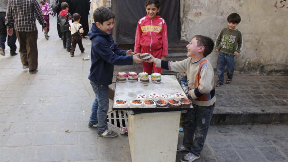 ООН: 40% от сирийците имат нужда от хуманитарна помощ | StandartNews.com