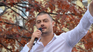 Бареков спечели дело срещу кмета на Пловдив