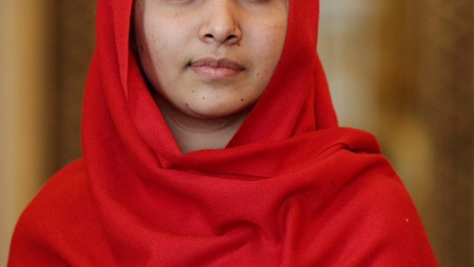 Забраниха книгата на Малала Юсуфзай в частните училища | StandartNews.com