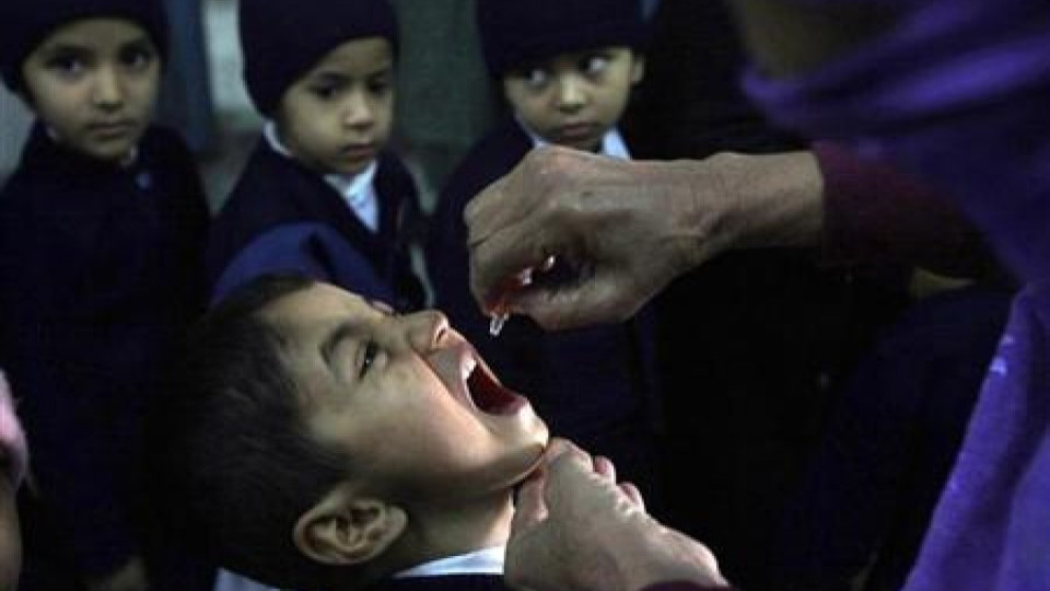 Детският паралич в Сирия е дошъл от Пакистан | StandartNews.com