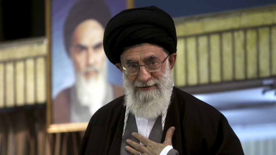 Аятолах Хаменей контролира бизнес империя за $95 млрд. | StandartNews.com