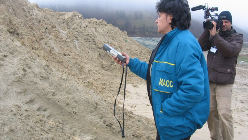 Опасният пясък от Чипровци бил на „Солвей – България” | StandartNews.com