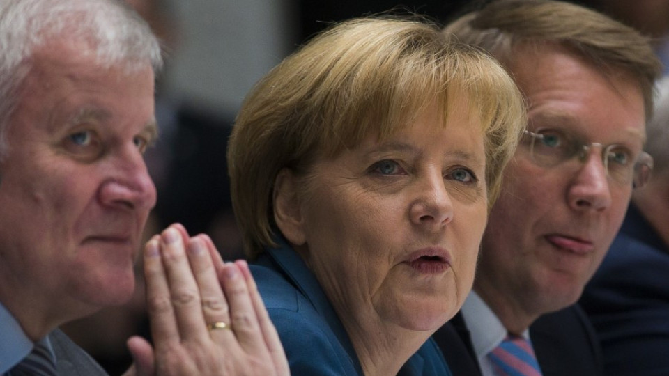Партньори на Меркел искат да изключват страни от еврото | StandartNews.com