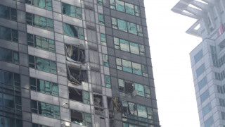 Хеликоптер се удари в небостъргач в Сеул