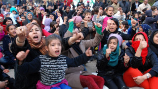 Недоволство срещу извеждането на сирийци от Харманли